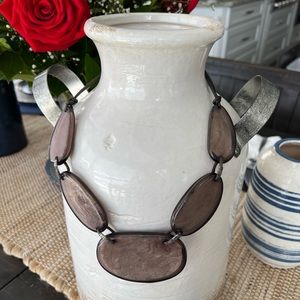 Beautiful brown necklace